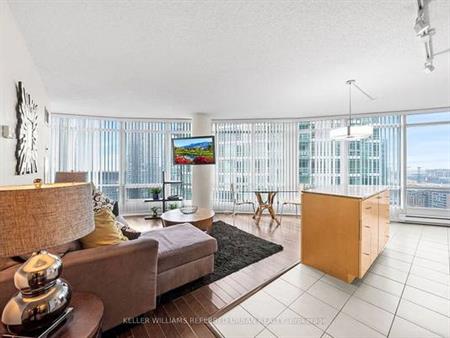 1+1 Bedroom, 1 Bathroom - Matrix Condos