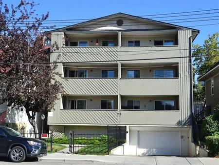 1 BEDROOM SUITE | 228 15th AVE S.W, Calgary