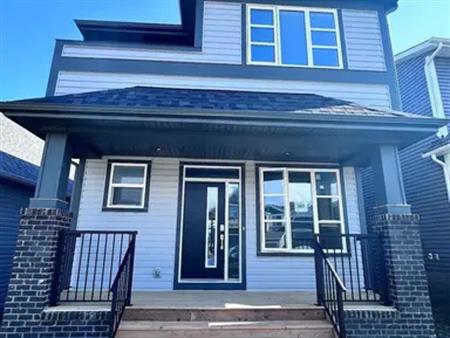 3 Bedroom Main + Second Floor House in Livingston NE | 583 Livingston Way Northeast, Calgary