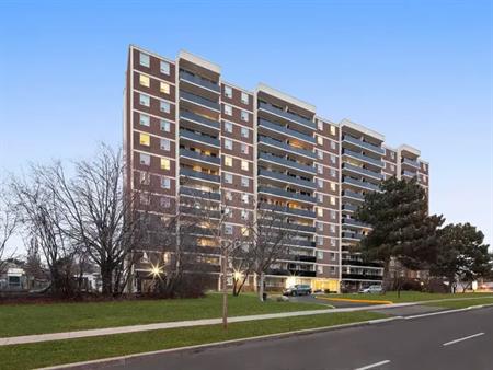 Balmoral Estates | 100 York Gate Blvd., Toronto