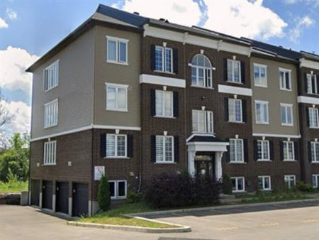 Condo Saint-Constant