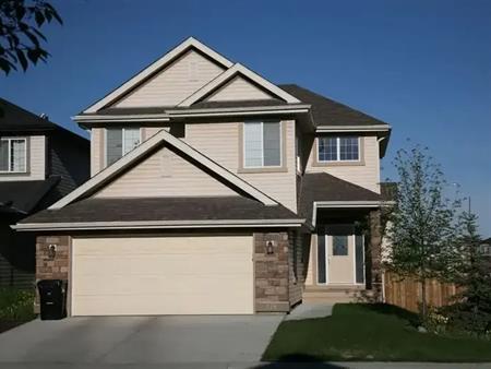 Gorgeous 4 bedroom with Den | 178 Panamount View NW, Calgary