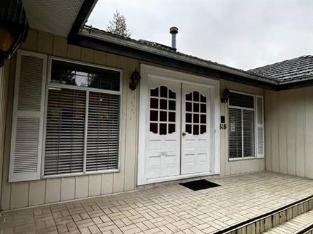 Rare 3-Bedroom in West Vancouver House