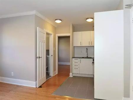 Great St Clair West 1 Bedroom - Great Price | 143 Arlington Avenue, Toronto