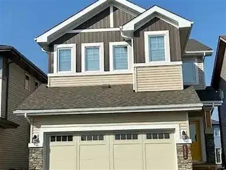 5 Bedrooms New Detached house in Cavanagh (Edmonton SW) | 420 Conroy Crescent Southwest, Edmonton