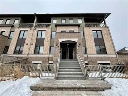 293 Titanium Private Unit B | 293 Titanium Private, Ottawa