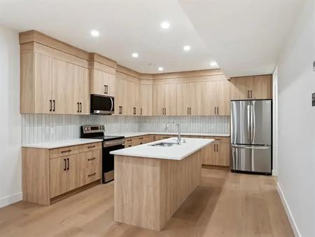 Brand New 1 bedroom Legal Suite in Tuxedo - 882 SQ FT | Calgary