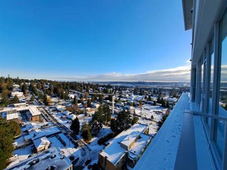 $3000/M – 2B/2B APT (10m walk to Skytrain), mountain & city views