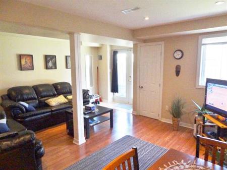 WALKOUT 1BR BSMT APT, SEP ENTRANCE, PET FRIENDLY