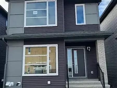 4 bedrooms + 3 full baths in NW (Livingston) Available immediately | Calgary