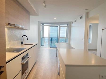 New 36th Floor 2Bed1Bath Condo in Surrey Central