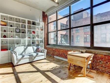 Loft to rent right across Lachine Canal Pointe-Sainte-Charles