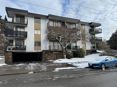 Studio $ 1,750 - New Westminster