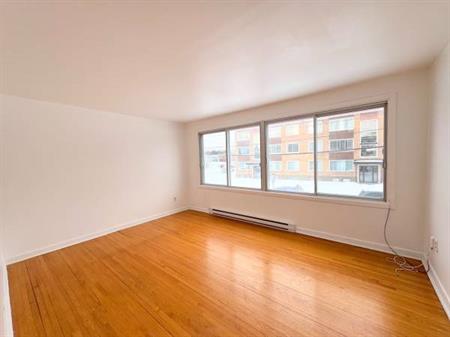 Appartement à louer Laval-des-Rapides