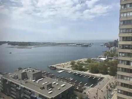 Harbour front- Spacious 1 Bedroom +Den, Internet, Cable TV and Water included | 260 Queens Quay West, Toronto