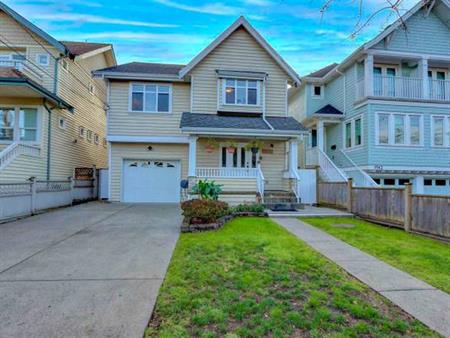 1746 Kitchener St, Vancouver 🏡