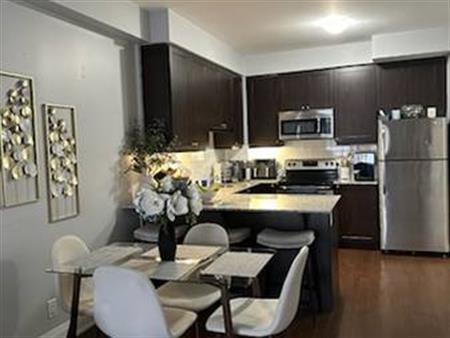 Luxury Boutique Low Rise Allegra Condos