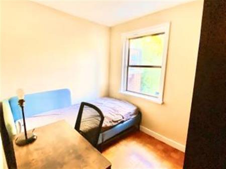 1 Room for Sublease