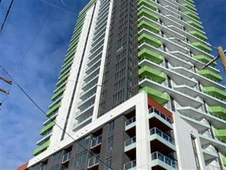 Brand new 1bd condo on 22nd floor in Whalley