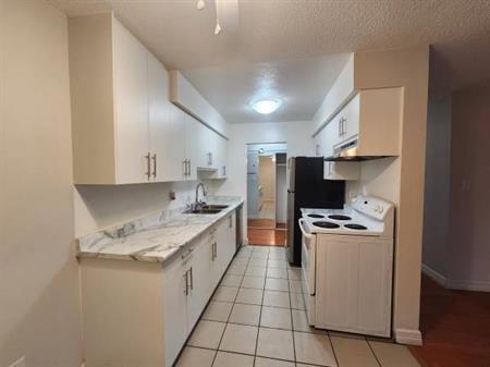 *MOVE IN BONUS* 2 bedroom 1 bathroom available now! Maple ridge