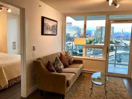 Fully Furnished New Westminster Downtown apartment with Amazing View