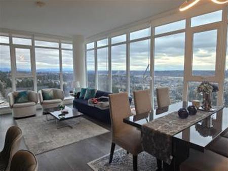 Stunning 2bed-2bath apartment with panoramic views