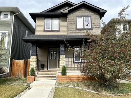 W Calgary, Spacious, Family Friendly, Modern Home | Silverado Plains Manor, Calgary