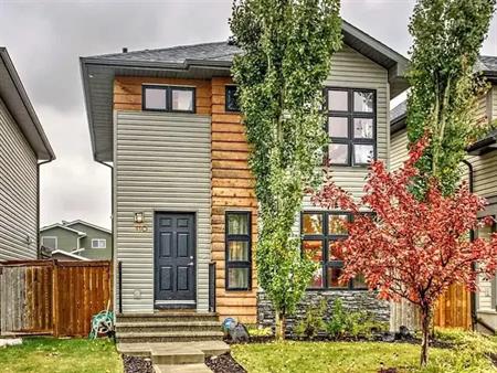 4 Beds 4 Baths House in Walden | Walden Manor SE, Calgary