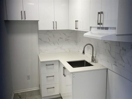 Studio - Montréal - $925 /mo