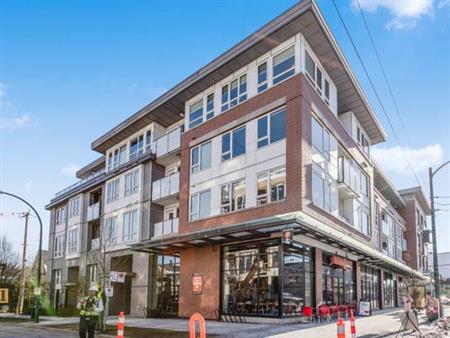 Beautiful Furnished 1bed Condo in Vibrant East Vancouver