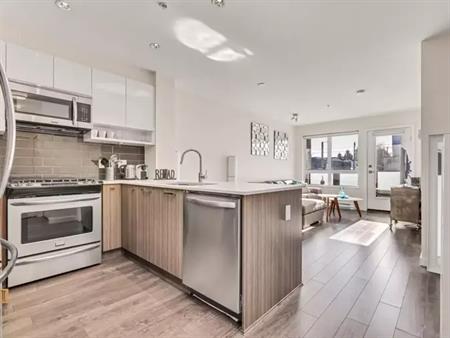 Beautiful Modern 1 bed 1 bath Condo in Vibrant East Vancouver | 202 East 24th Avenue, Vancouver