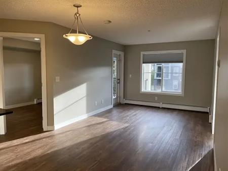 Lovely 2bd+ Den, 2 bath in Legacy Gate - Available Immediately | 1333 - 81 Legacy Blvd SE, Calgary