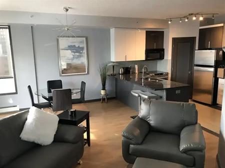 Gorgeous Fully-Furnished Executive Suite! (Avail. now) | 802 - 10504 99 Avenue, Edmonton