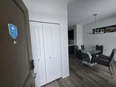 Beautifully Furnished 3 Bed, 2.5 Bath Duplex in Scenic Glacier Ridge NW | Calgary