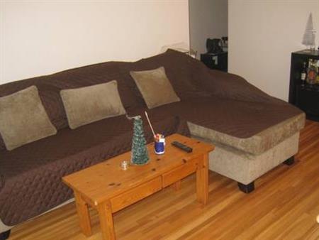 $1950 / 1br - 700ft² - Short-term furnished unit from March to April