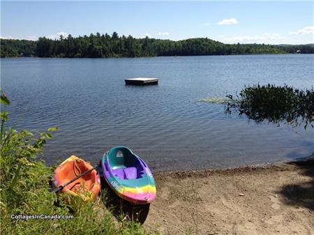 Sandy Cove Cottage Lac Gauvreau