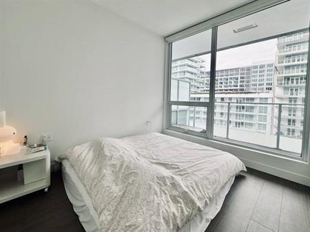 $2,700 / 1Br - 580sqft - 2 Bed +100sqft patio +parking @The Paramount