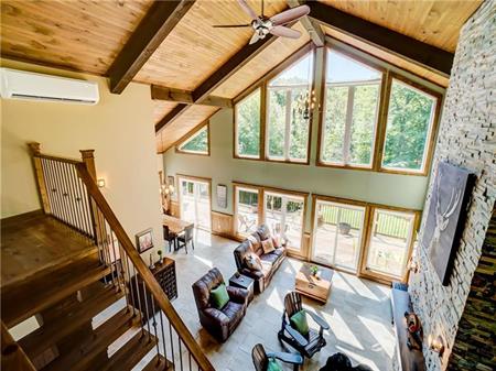 Nature and spa chalet *Only 15 minutes from Gatineau