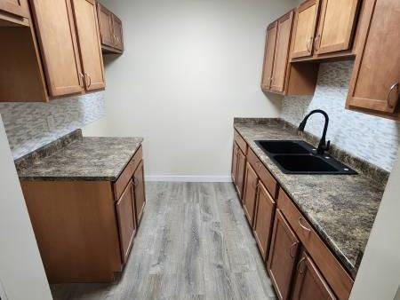 1 bedroom Apartment - Patio Level - Feb 1st or later