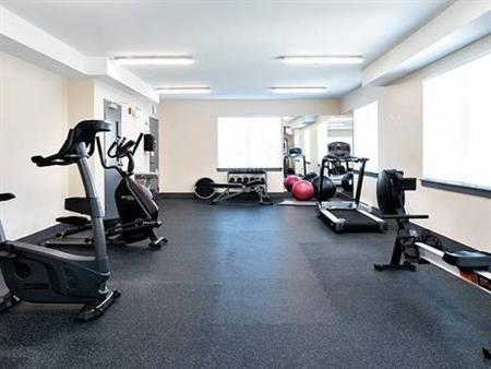 Online Service Requests, Fitness Center, 1/BD