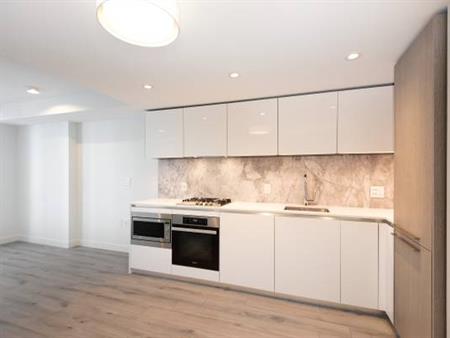 Move In Today and Live Rent-Free for February - New Studio in Yaletown