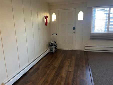 1 bedroom legal suite in ladner