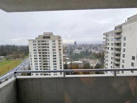 Metrotown area rent 1 bedroom apartment