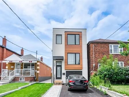 190 Chambers Avenue | 190 Chambers Avenue, Toronto