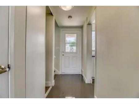 321-347 Yonge Street | 347 Yonge Street, Kingston