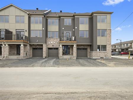 711 Quilter Row BRAND NEW! | 711 Quilter Row, Ottawa