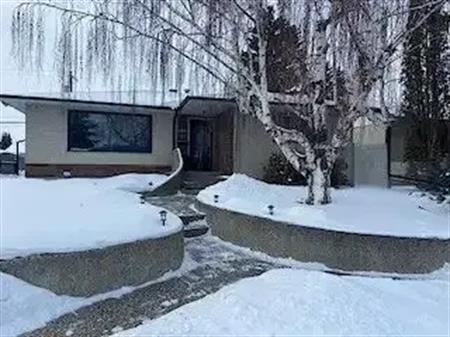 3 bedroom main floor house | Edmonton