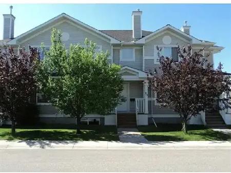 Freshly Renovated 3-Bedroom Home in Bridlewood – Near Park & Schoo | 14 Bridleridge Gardens Southwest, Calgary