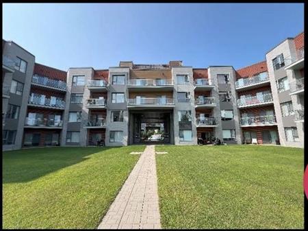 Merveilleux condo 3 1/2 à louer près de l'hôpital Pierre Boucher