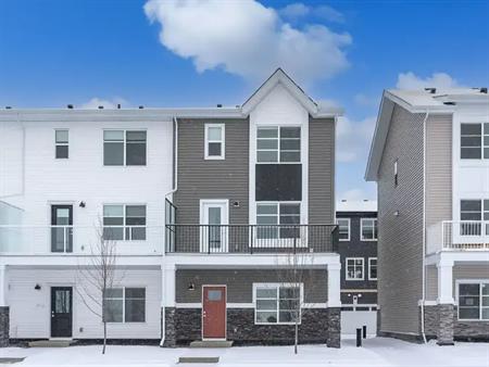 Brand new corner unit 4 bedroom townhome with double attached garage. | 701 - Belmont Passage SW, Calgary